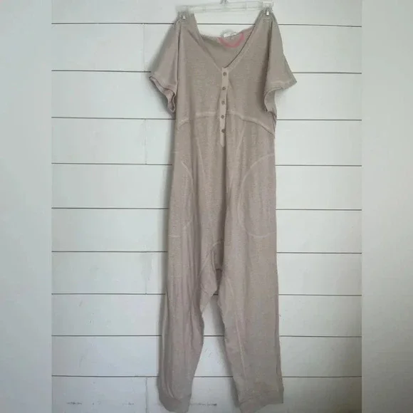 Nwot Free People Pillow Talk Henley Romper - Picture 2 of 8